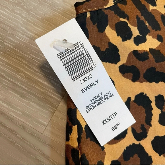 Babaton Everly Leopard Cheetah Mob Wife Tank Cami DD - Picture 3 of 3